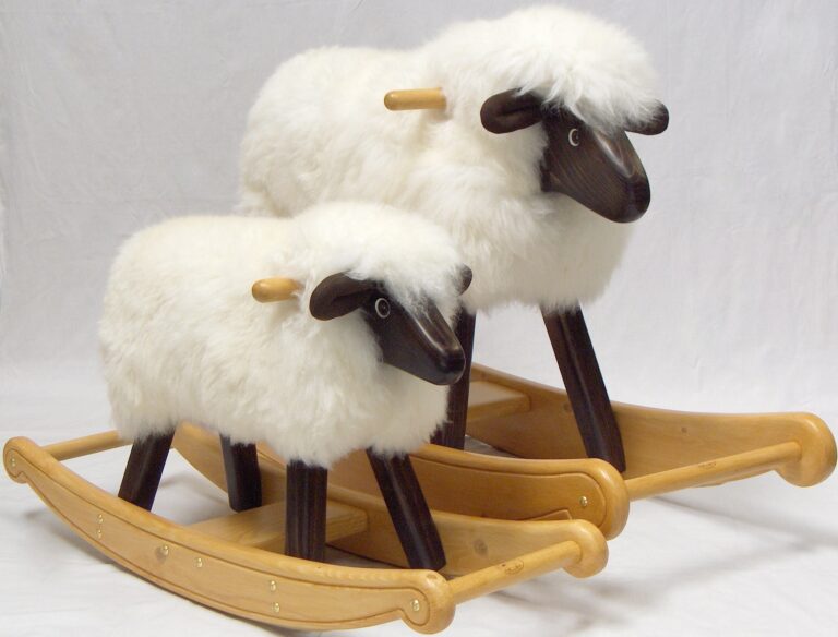 Rocking sheep and lamb